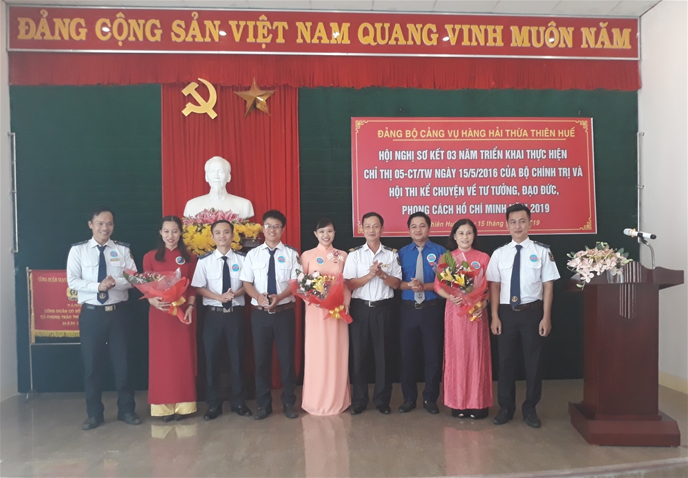Thi kể chuyện Hồ Chí Minh